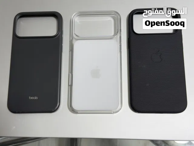 ثلاثة كفرات اصلية من شركة آبل (TechWoven، Transparent، Beats by Dre) بسعر حرق