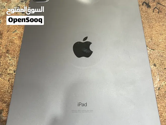Apple iPad Pro 11 128 GB in Sana'a