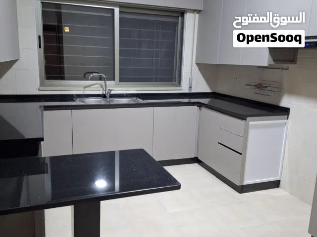 140 m2 3 Bedrooms Apartments for Rent in Amman Khalda