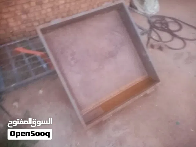 للبيع  مصنع صابون غسيل     المكونات:  ملحلق هيكل كامل للمصنع وعدد 4موتور