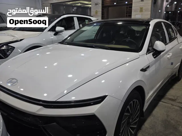 2025, هيونداي, سوناتا, Standard