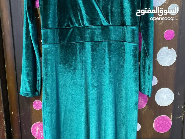 فساتين سهرة