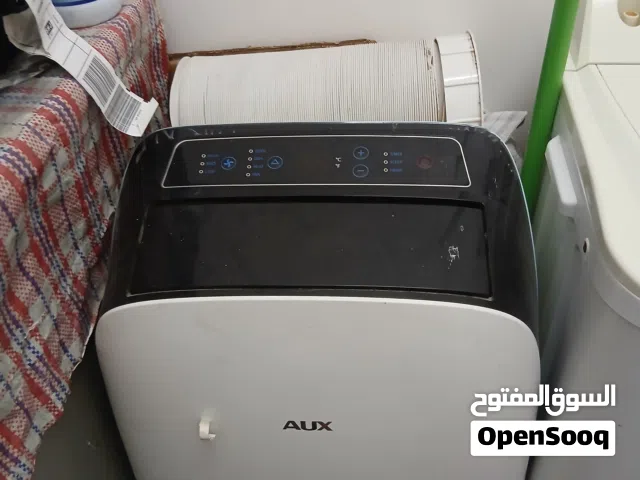AUX PORTABLE AC  0.75 TON FOR SALE