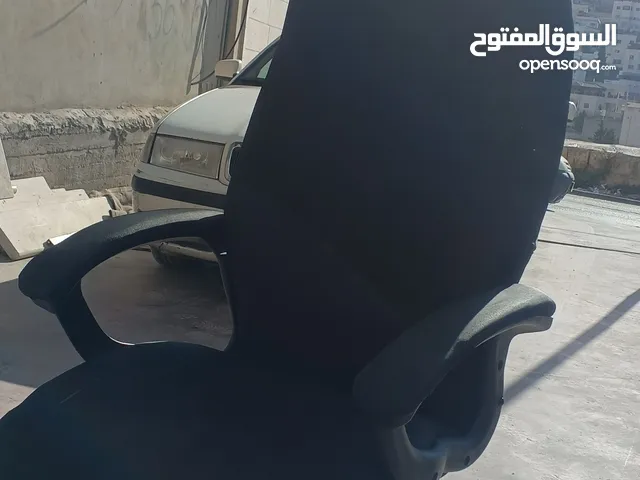كرسي مكتبي كبير مريح