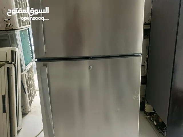 Hitachi Refrigerator fridge is very good condition and good working