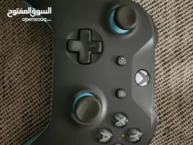x box controller..with skin,and 2 battery packs