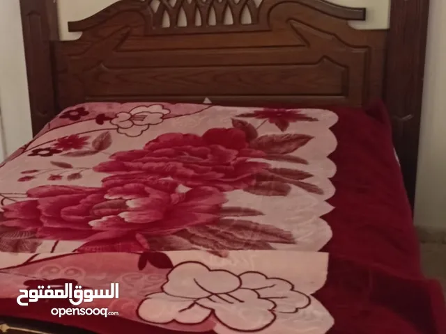 غرفة نوم مستعمله بحاله جيده للبيع بسعر 250 دينار للجادين فقط