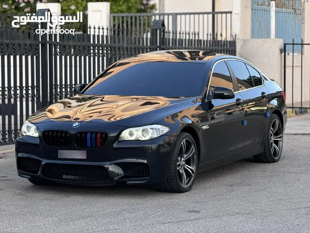 BMW f10 خالية من جميع العيوب