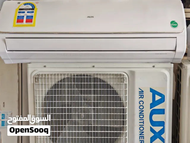 Aux 2 ton split ac very good condition 410 new gas