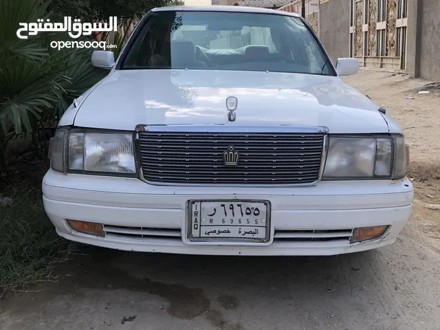 Toyota Crown Standard in Basra