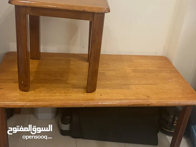 2 طاولة خشب Wooden tables