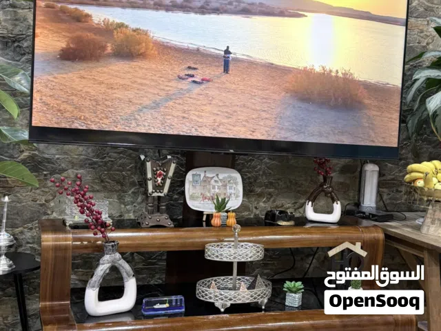ميز تلفزيون