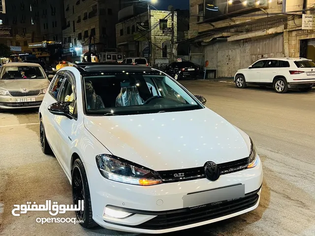 جولف ترخيص 2018 ماطور 1400 فل الفل بنوراما بسعر المناسب