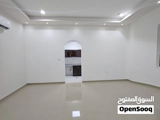 1 m2 Studio Apartments for Rent in Al Ain Al Foah
