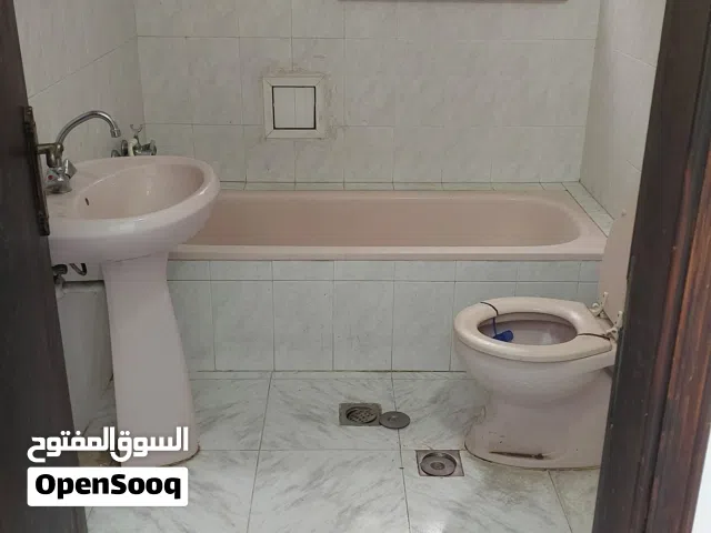 مكتب للايجار في البيره شارع القدس