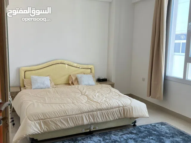 شقة مفروشة للبيع المعبيلة الجنوبية قريب مول مسقط