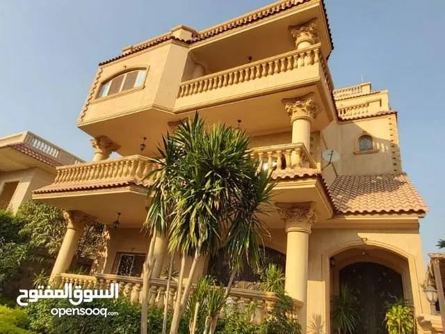 648 m2 More than 6 bedrooms Villa for Sale in Cairo Shorouk City