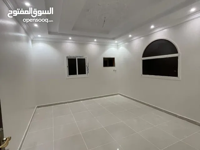 160 m2 4 Bedrooms Apartments for Rent in Al Madinah Ar Ranuna