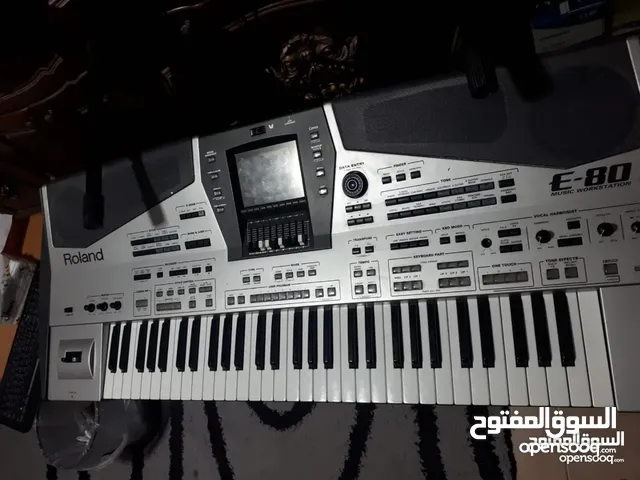رولاند ROLAND E-80    بيانو و اورج