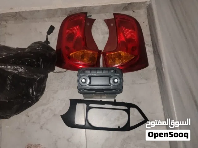 قطع بيكانتو 2015 بحالة ممتازة للبيع