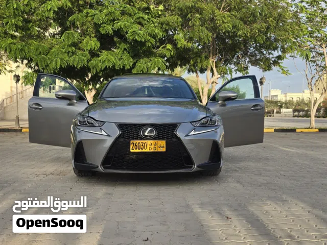 2019 لكزس IS IS 350