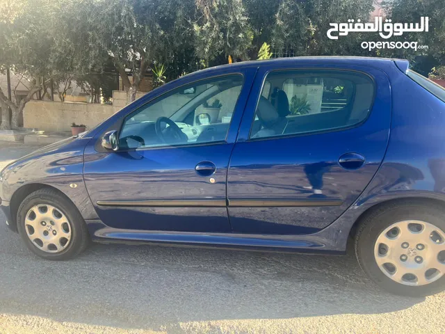 بيجو 206 أتوماتيك للبيع