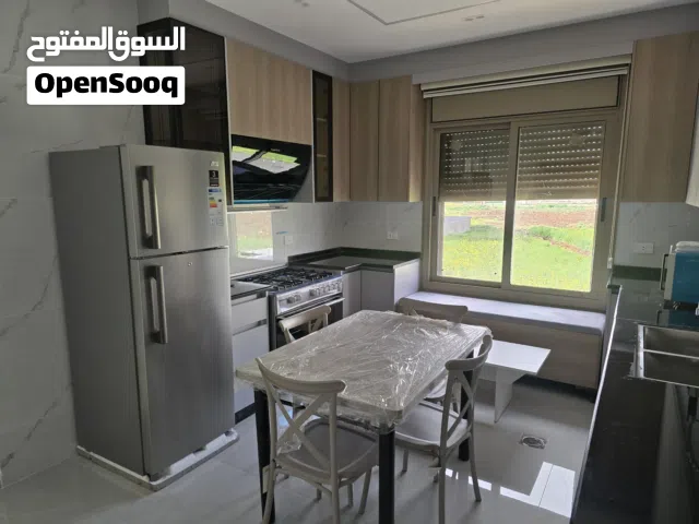 شقة مفروشة جديدة للايجار دوار الثقافة خلف بن العميد - مناسبة للطلاب او عائلة صغيرة من المالك مباشرة