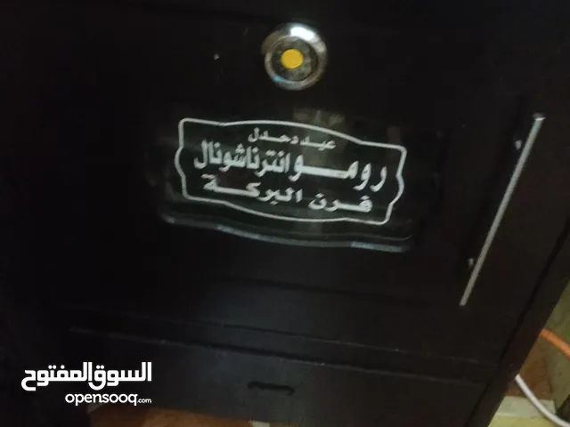 فرن رومو استخدام مره واحده سبب البيع لايوجد له مكان سريع في الطهي له ساعه حراريه لدرجة الحراره داخل