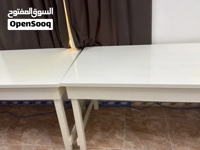 طاولات خشب قوية تتحمل اكثر من 30 كيلو