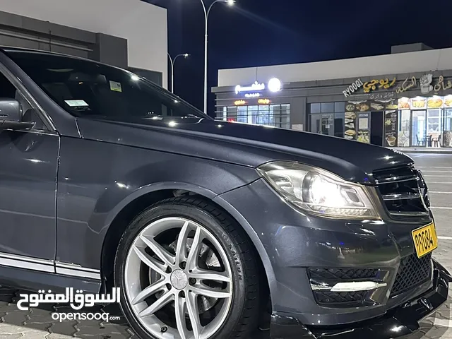 Mercedes Benz C-Class 2014 in Al Dakhiliya