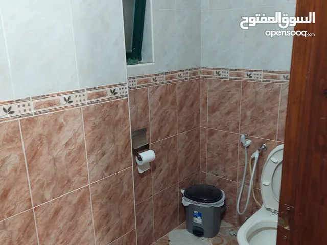 الشقة دور تالت