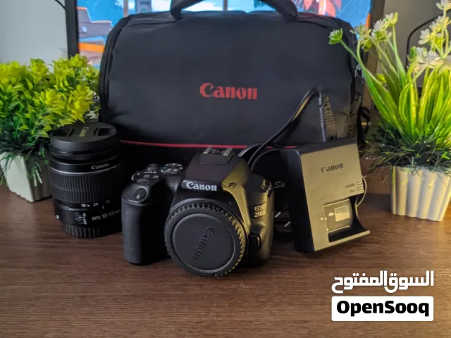 Canon 250D كسر زيرو زي الجديد بالكرتونة