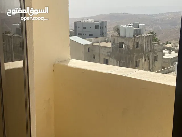178 m2 5 Bedrooms Apartments for Sale in Salt Al Balqa'