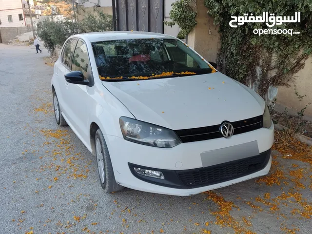 فولكسفاجن بولو 2014
