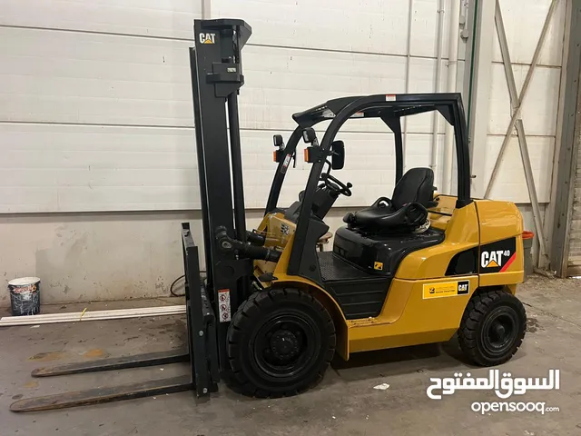 كرينات فوركلفت سيزرلفت مان لفت تليهندرات للايجار