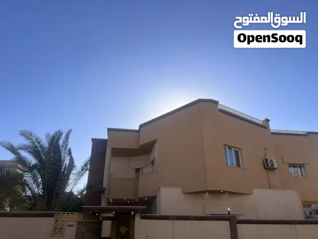 300 m2 3 Bedrooms Townhouse for Rent in Tripoli Hai Alandalus
