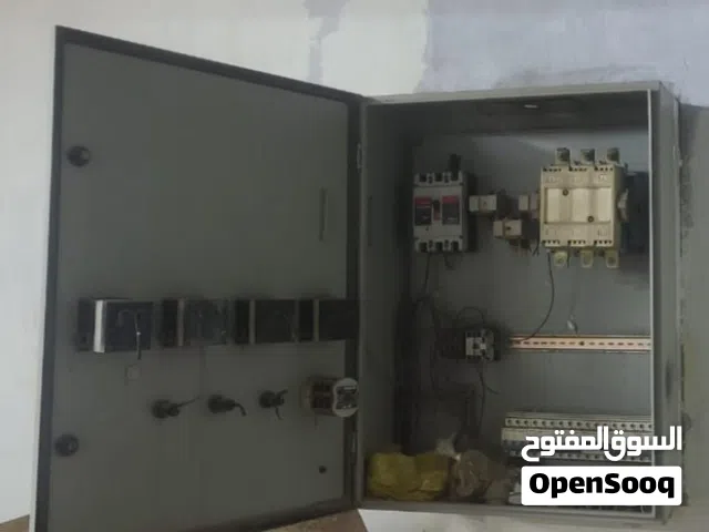 طبلون مع القواطع تبعة مع جميع مستلزماتة مثل ماهو موضح في الصورة