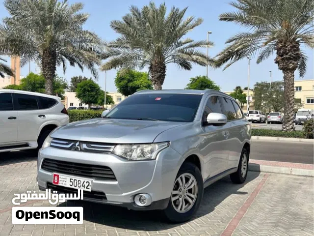 2015 Mitsubishi Outlander Standard