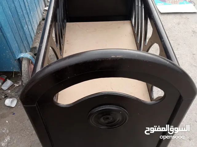 تخت بيبي خشب