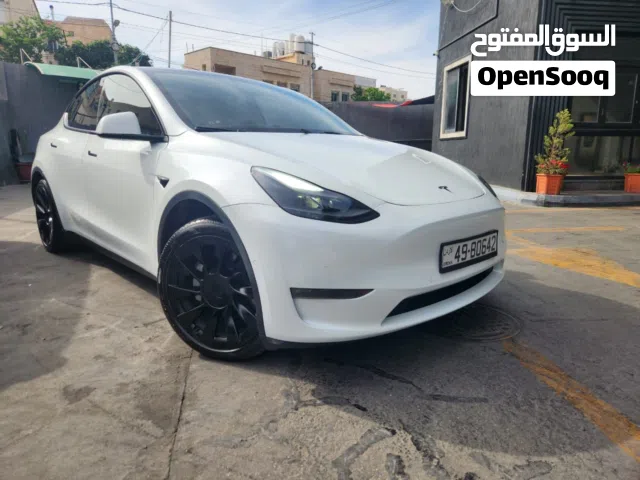 2022 تيسلا موديل Y Long Range
