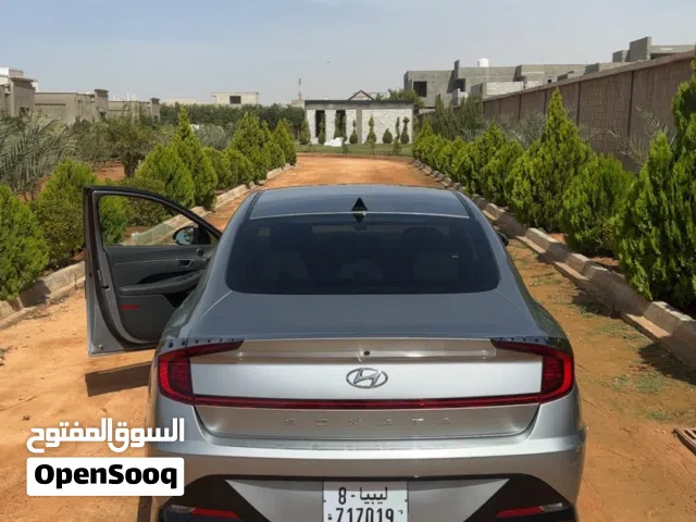 2022 Hyundai Sonata Standard
