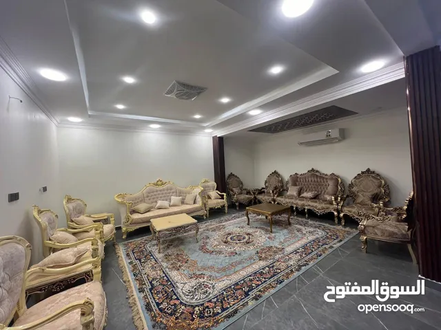 For Sale 5 Bhk+1 Villa In Al Ghubara   للبيع فيلا 5 غرف نوم + 1 في الغبرة الشمالية