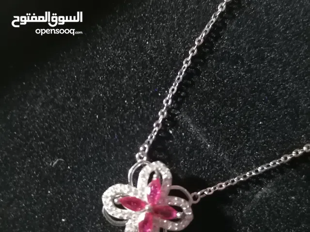 قلادة فضة مميزة دوارة بسعر اقل من السوق مع ارتفاع سعر الفضة