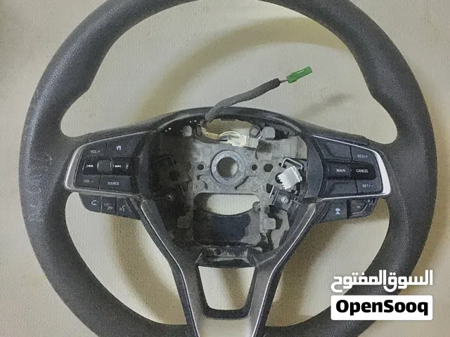 مقود سيارة هوندا اكورد وكالة للبيع  لون اسود سبورت