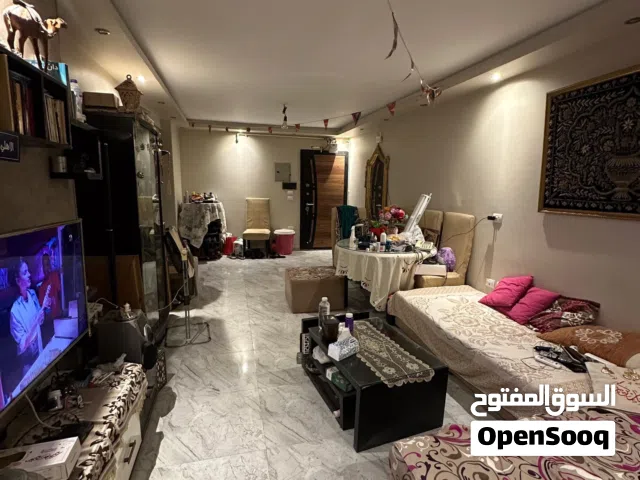 135 m2 3 Bedrooms Apartments for Sale in Giza Haram