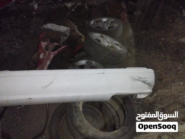 نيسان صني موديل 99 بنفر الخلفي ب 6 ريال قابل