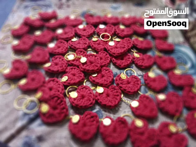 أرقى بوكيهات ورد الساتان مصنوعه هاند ميد تبدأ أسعارنا من 5د.تبقى ذكرى طول العمر.بوكيهاتنا مميزه.