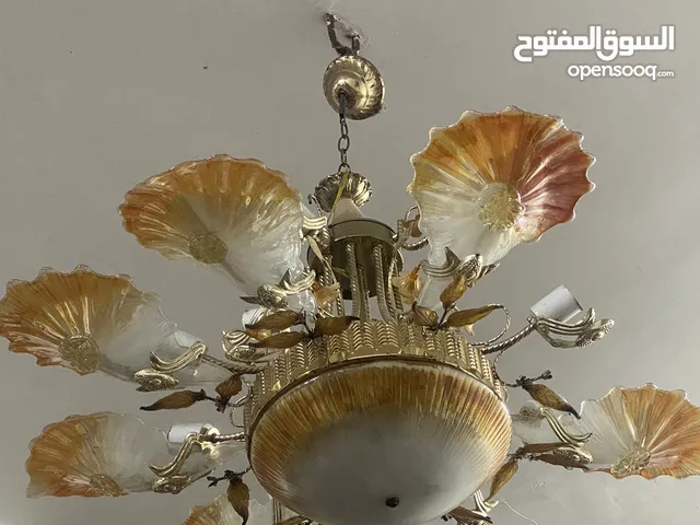 ثريه البيع عدد 2 نضيفه قيم واخذ
