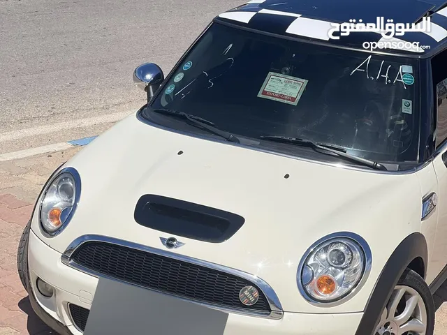 مشالله كيف واصلة جمرك مني كوبر S ولا غلطة تكلم في حاجة درجة أولى محرك 2.0 توربو المكان طرابلس