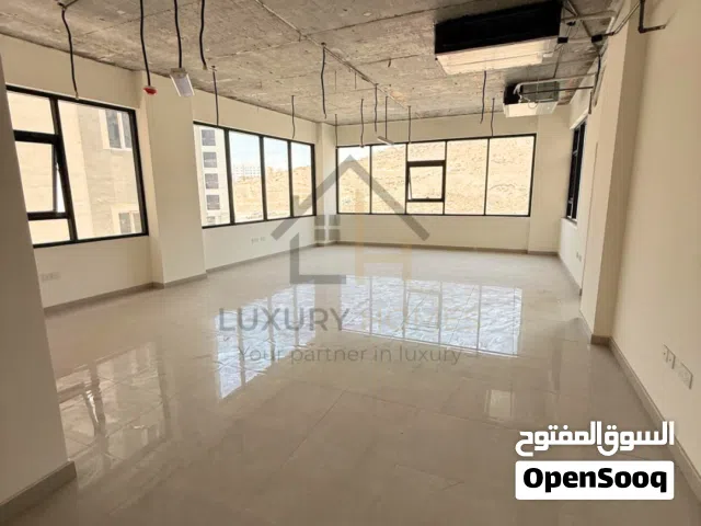 Offices For Rent in Bousher مكاتب للإيجار في بوشر